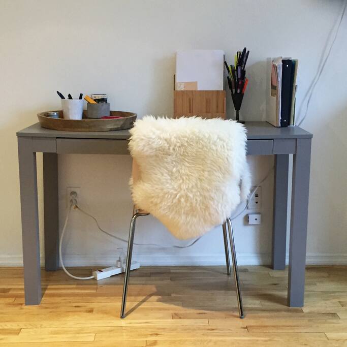 Cozy and warm working stating