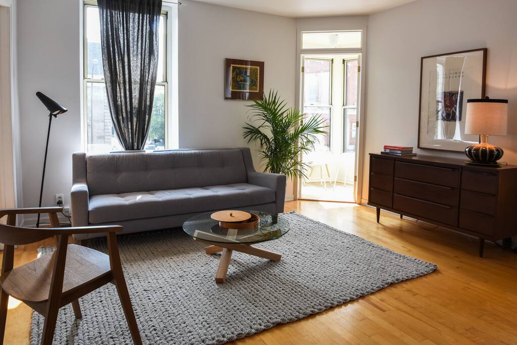 View of the living room - notice the alcove overlooking the street!