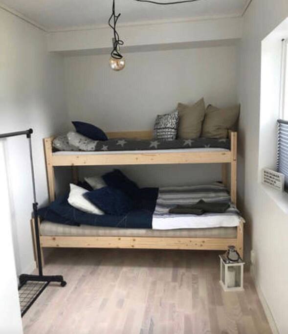 Soverom 1 m/ køyeseng (3. pers)