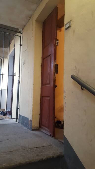 Porta di casa Entrance