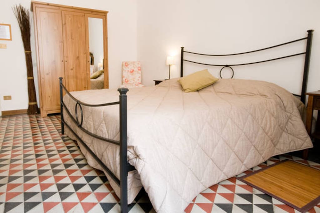 double room with extra bed