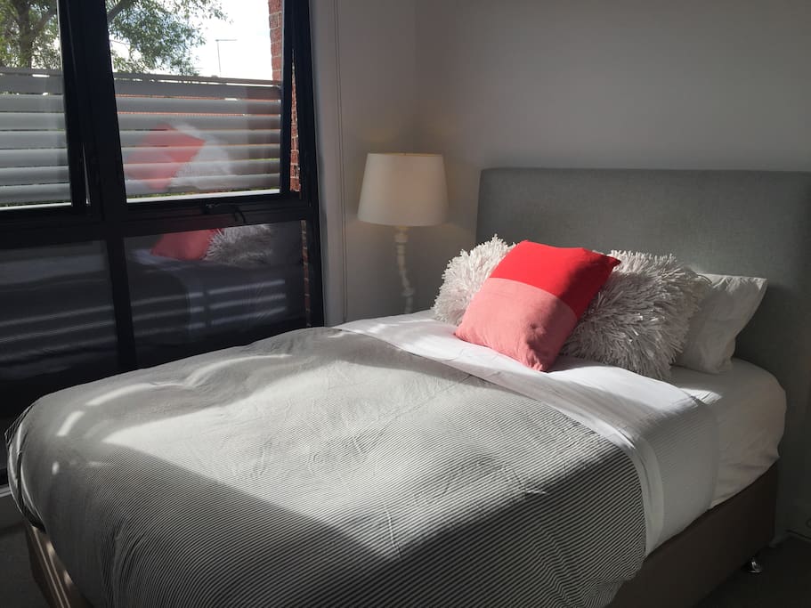 Amazingly comfy queen size bed with pillow top mattress.