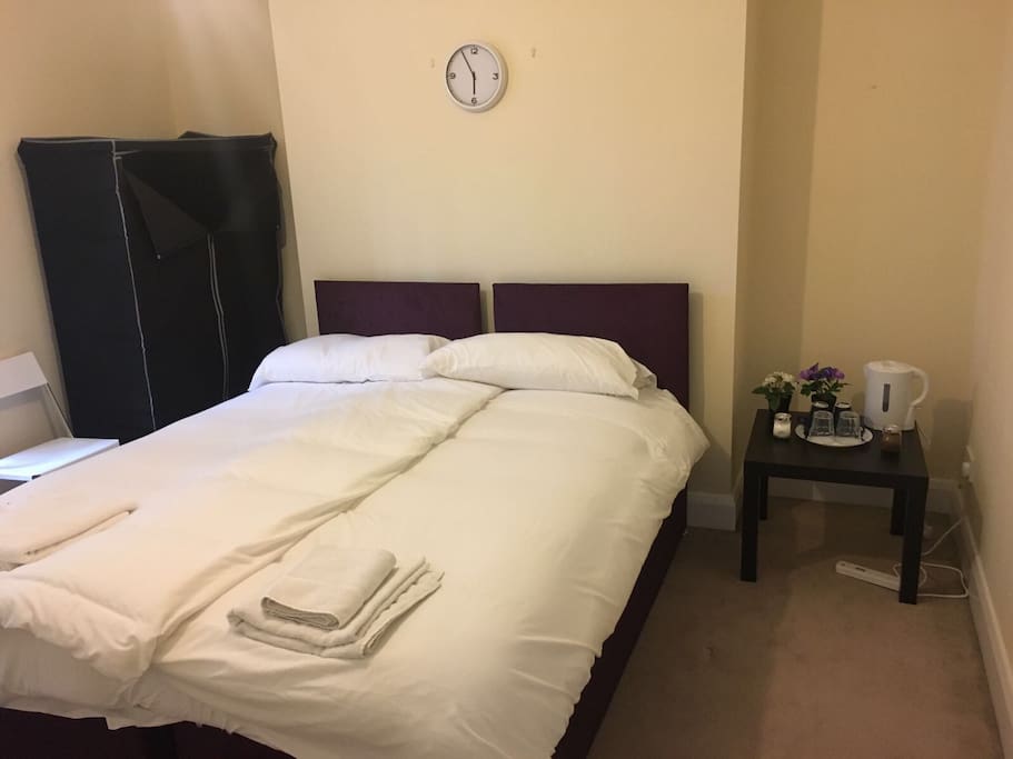 Bedroom, double bed or 2 singles