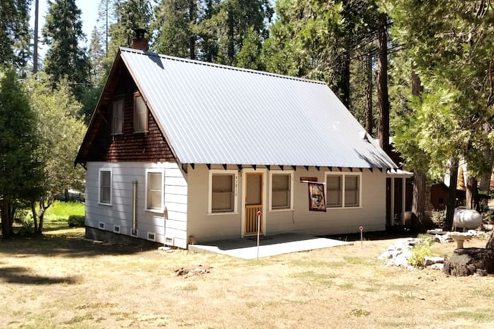 Airbnb Dinkey Creek Vacation Rentals Places To Stay