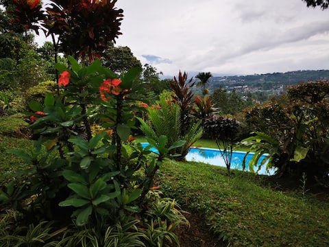 Villa Royanifer with private pool & great scenery