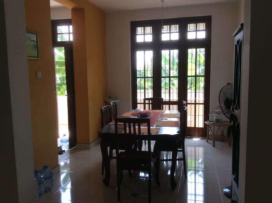 Esszimmer / Eating room