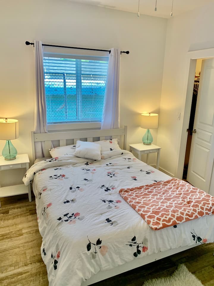 غرفة النوم 1