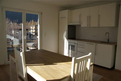 Top Airbnb: Fünffingerspitzen apartment - Central in the Ötztal in Längenfeld