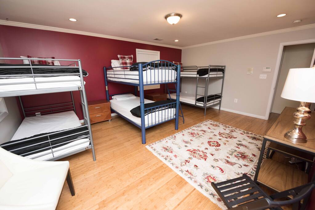 Very Comfortable Memory Foam Mattresses – Single Bunk Beds - Females Only Dorm