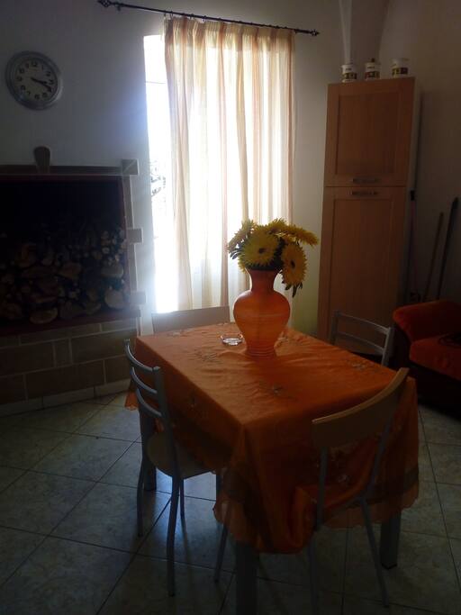 Cucina con uscita giardino
