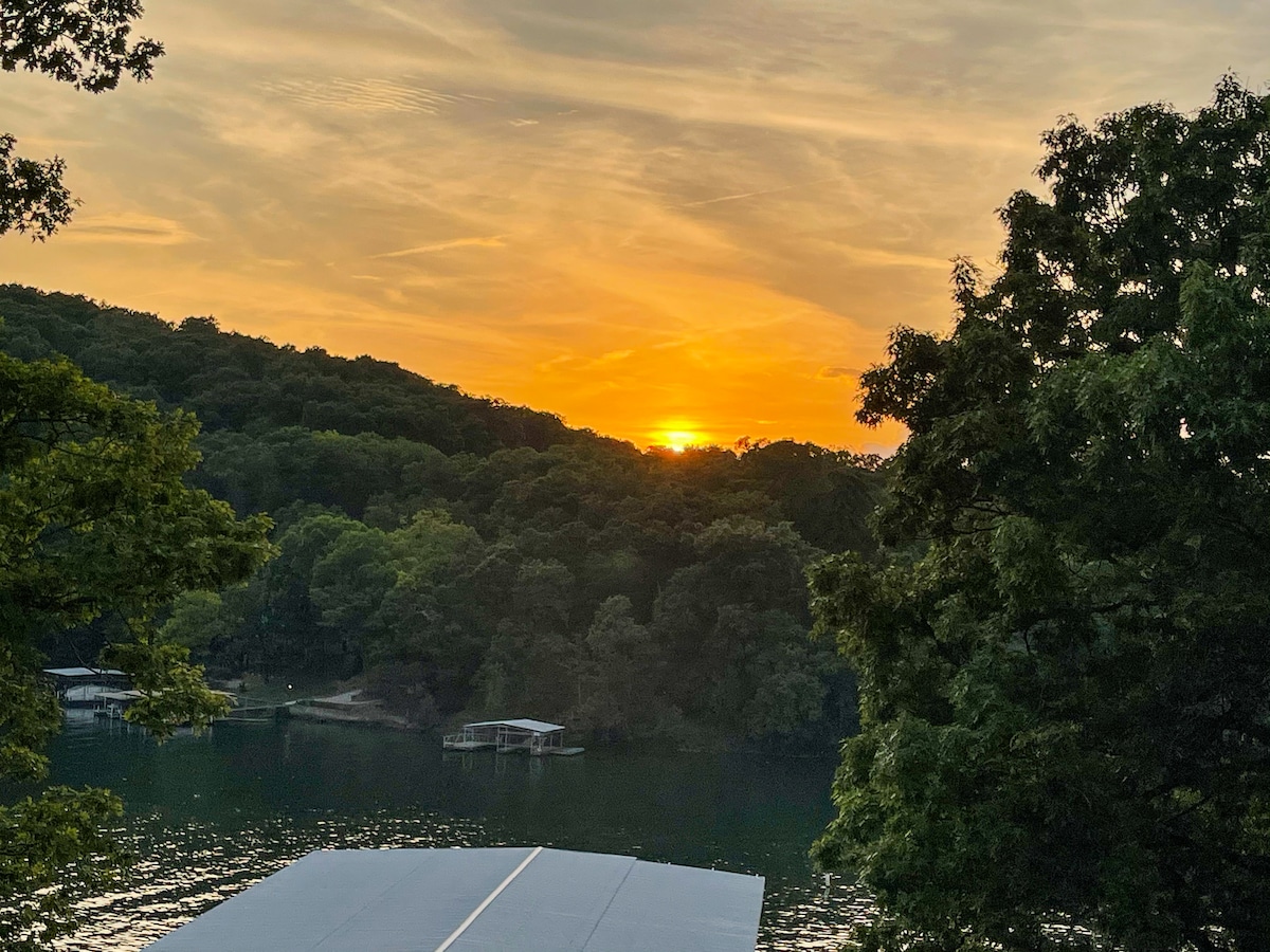 airbnb lake of the ozarks airbnb lake of the ozarks