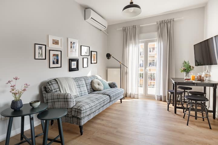 2 Sea & City 
Living - Thessaloniki