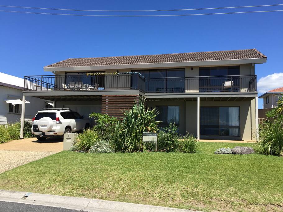 Front of the house. Living areas and masterbeds overlook beach.