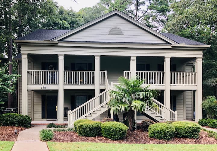 Vacation Rentals House and Condo Rentals Airbnb