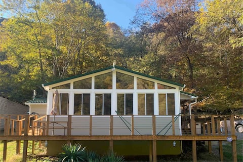 The River Trail - Greenbrier Cottage