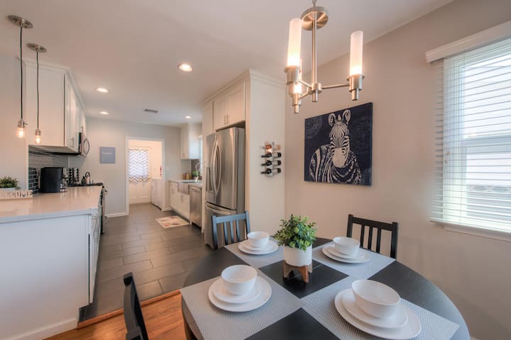Airbnb Woodland Hills Los Angeles Vacation Rentals Places
