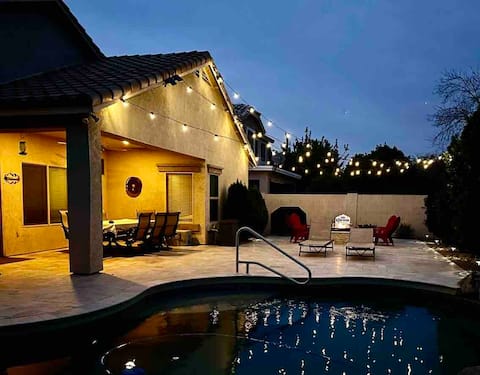 Top performing Airbnb: Gilbert home with Pool & Open Floor Plan in Gilbert