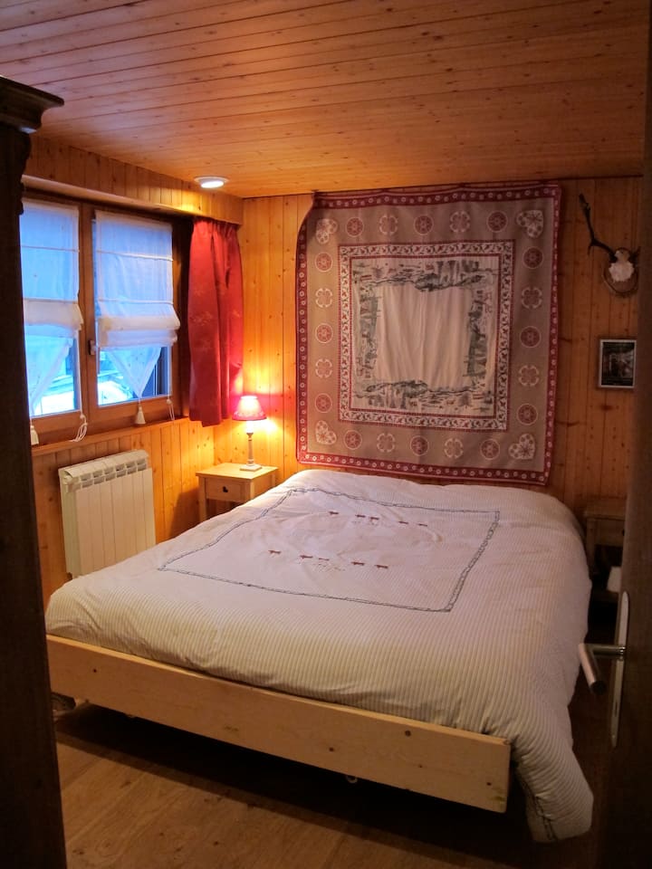 1-ва спалня, двойно легло 160 см (king size)