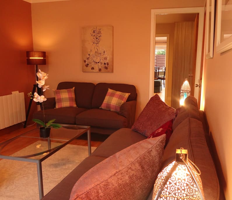 Second sitting room -peaceful!
