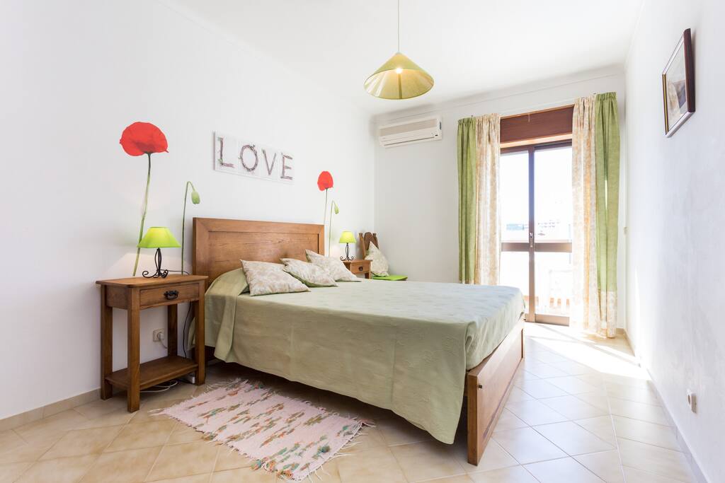 GRANDE QUARTO