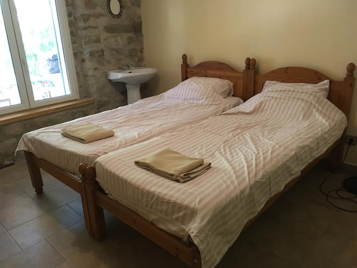 חדר שינה נעים 2