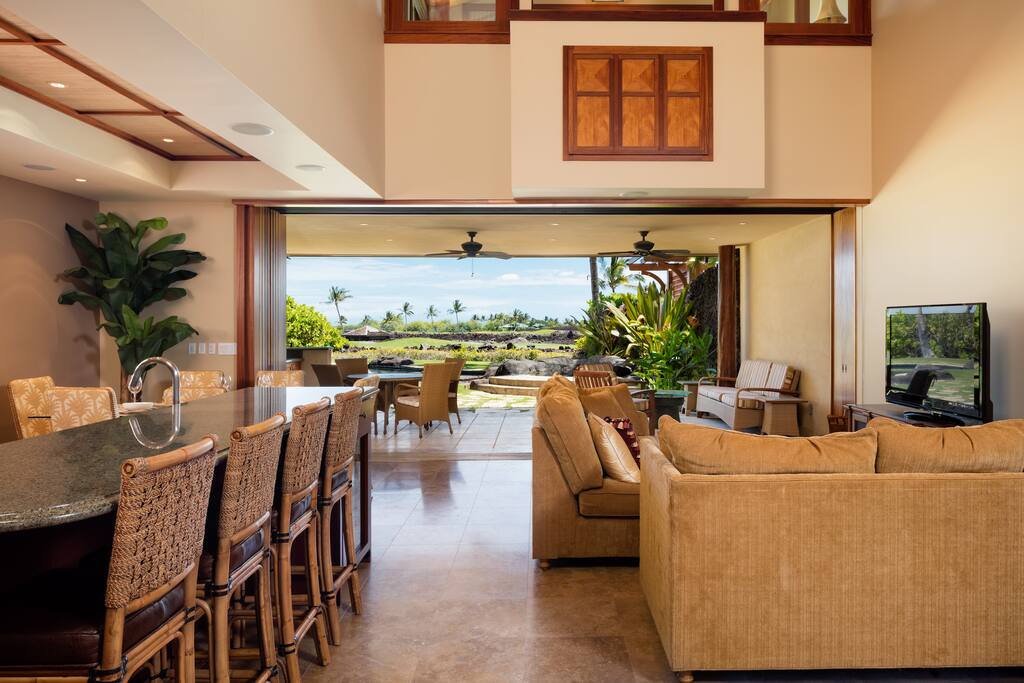 open living/dining/kitchen