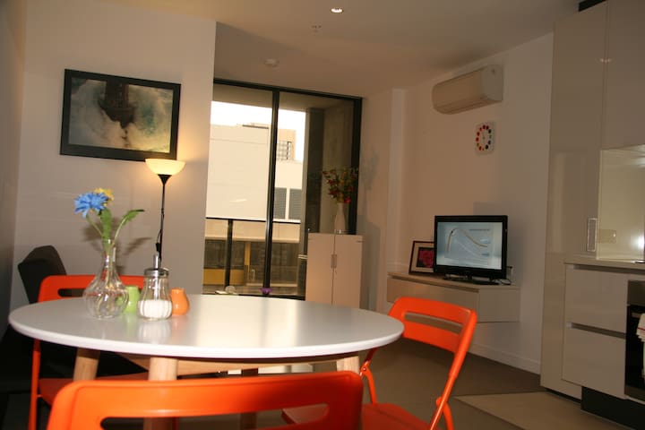 Melbourne CBD apart. opposite South Cross station