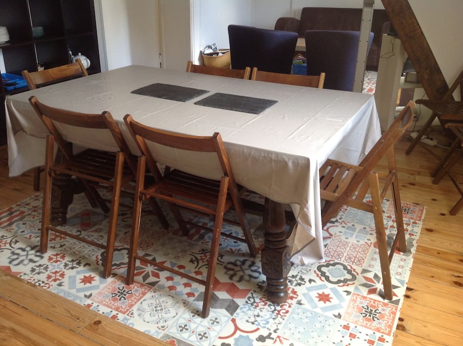 table avec rallonge si besoin