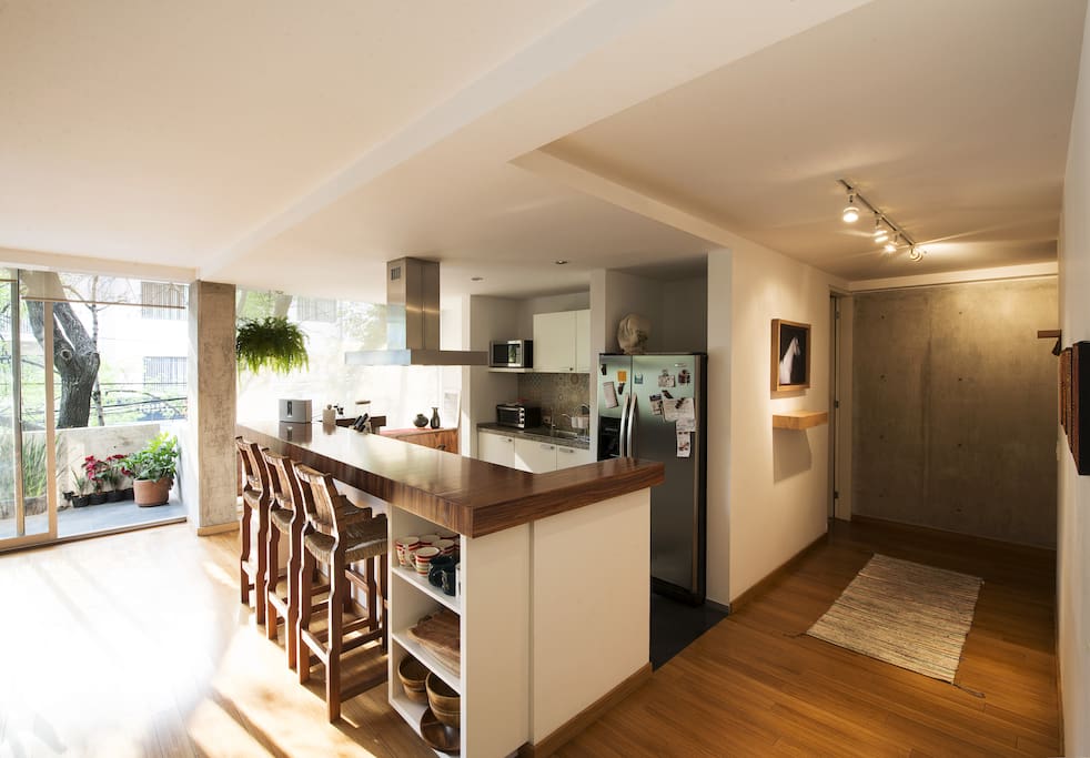 Kitchen area with all you need to cook