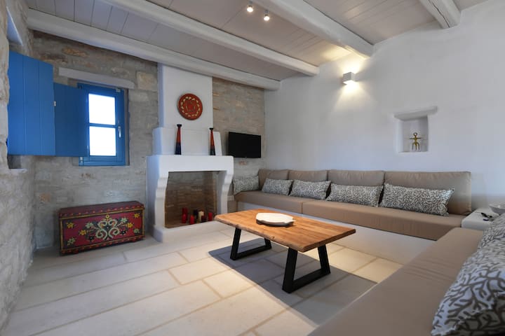 Sea Swell Villa 2 at Santa Maria, Paros