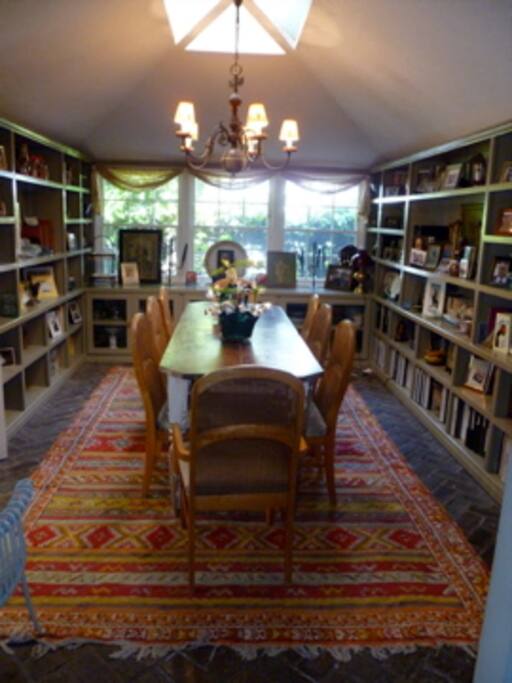 Dining Room/Library, table for 10.