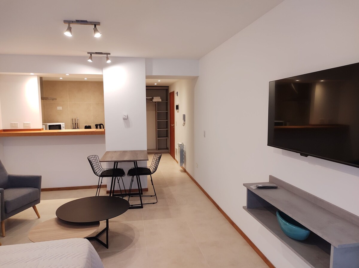 Popular Airbnb listing: Comfort and style in Río Negro