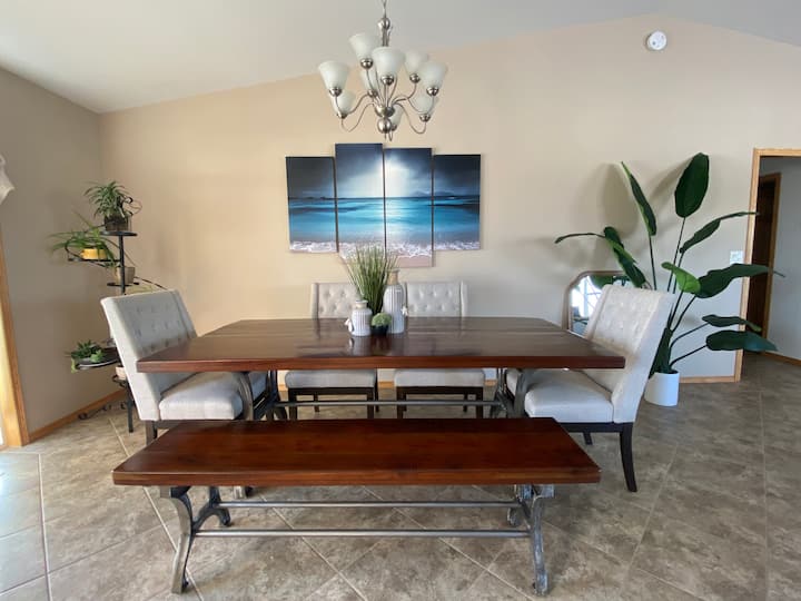 Minot Vacation Rentals Airbnb