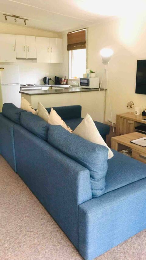 Two bedroom cottage 3