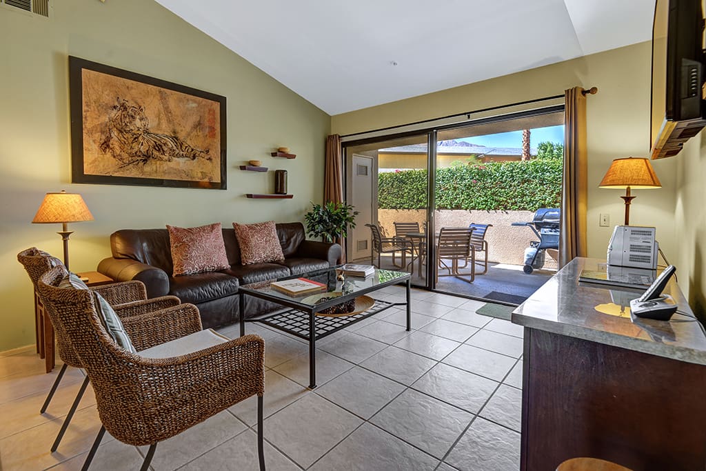LIVING ROOM TO PATIO R RS