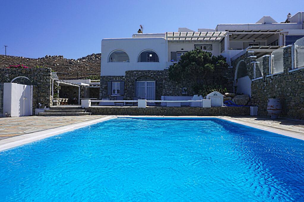 Main Villa