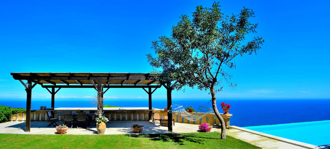 Complesso Ginestra by Galatea Casa Vacanze gallery image 5