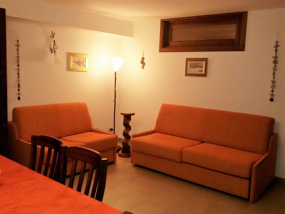 Soggiorno con divani letto