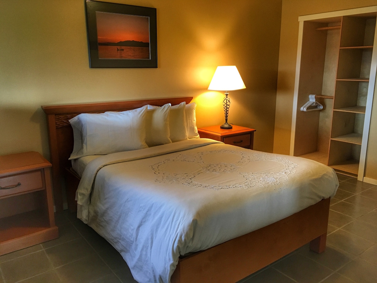 Bedroom 1 - Queen size bed with plenty of closet space