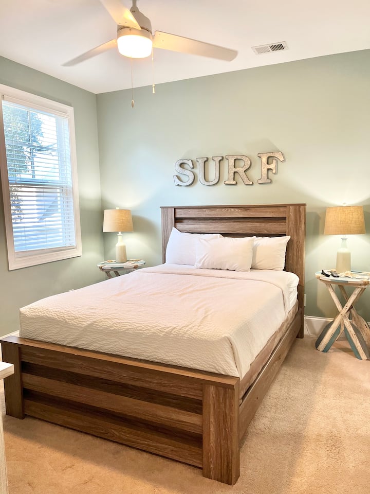 二楼加大双人床
