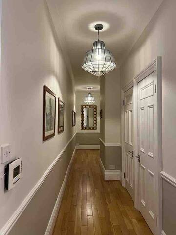 Beautiful & Cosy Apartment in Heart of London gallery image 5