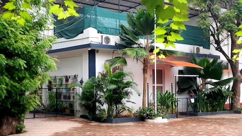 Crown - Madurai