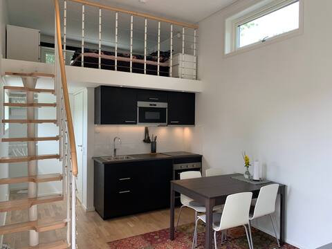 Fresh compact living near both sea and city