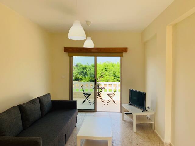 Filoxeni Spacious Nature View Apt, Pool & Balcony