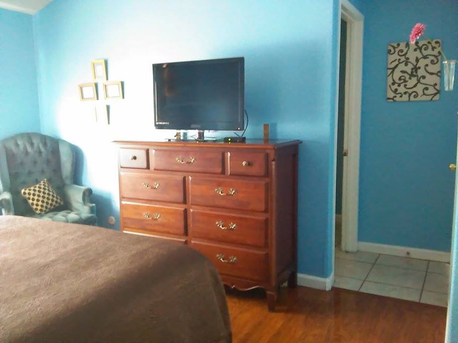 Flat screen cable TV and private bathroom.