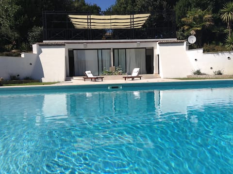 Prestigious villa with pool 30 min. from Rome