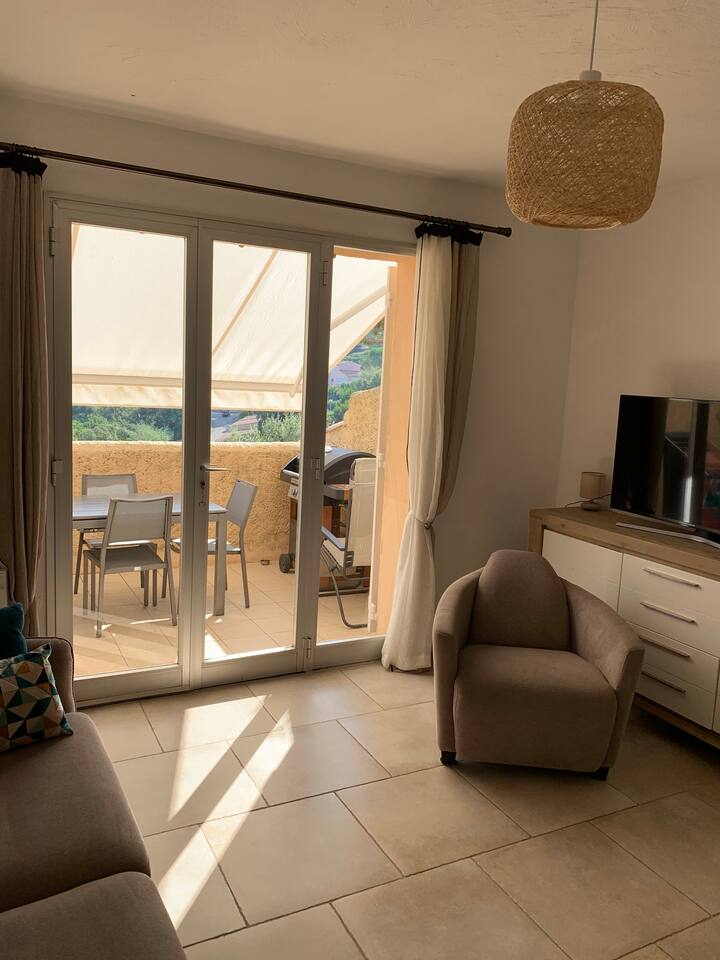 ห้องนั่งเล่น