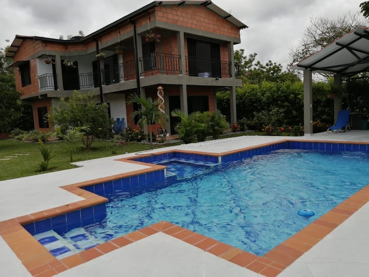 mariquita vacation rentals homes