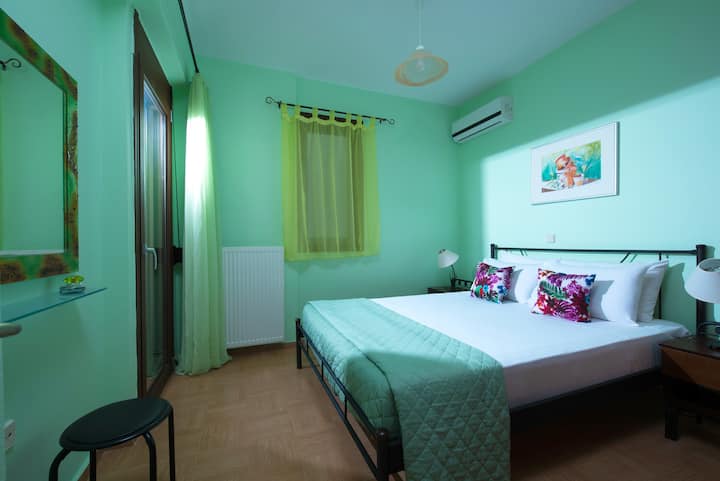 One of the 4 bedrooms with double bed