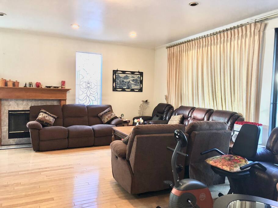 Family Room 家庭客厅